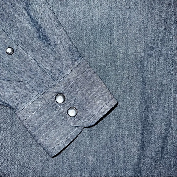 Banana Republic Slim Fit Pearl Snap Mens Size Medium - Picture 4 of 8